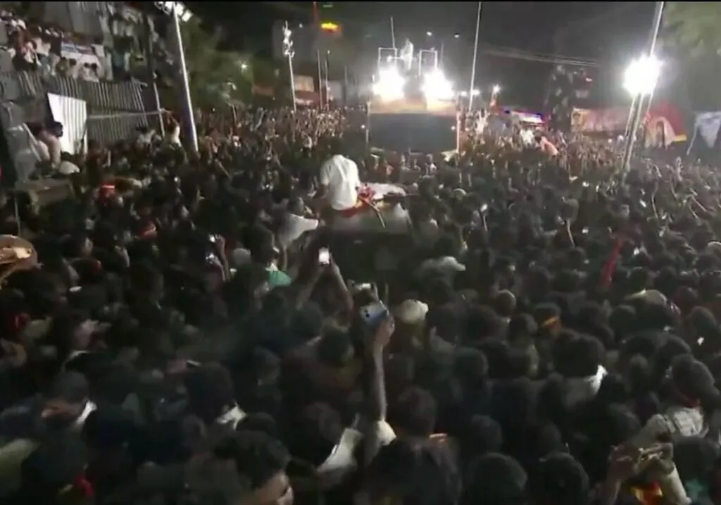 tragedia mitin Tamil Nadu