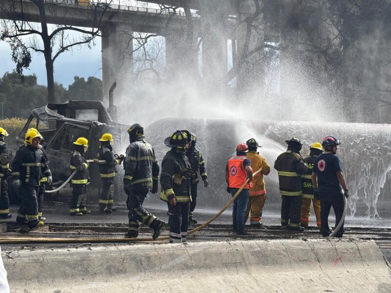 Fallecidos por explosión de pipa en Iztapalapa asciende a 27