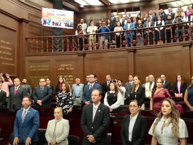 Guarda Congreso de Michoacán minuto de silencio por Silverio Villegas, abatido por el ICE en EU