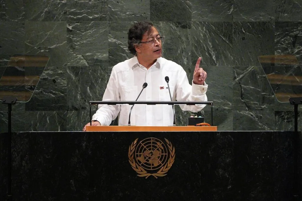 Gustavo Petro afirma que EU rompe el derecho internacional tras revocarle su visa