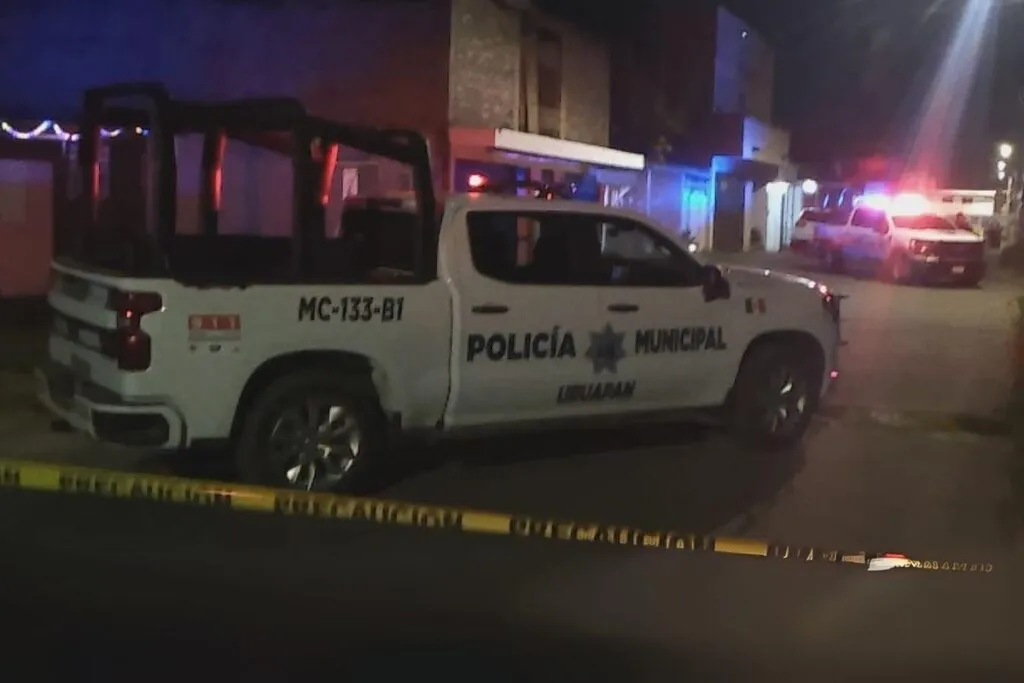 hombre es asesinado a balazos en la colonia Ramón Farías de Uruapan
