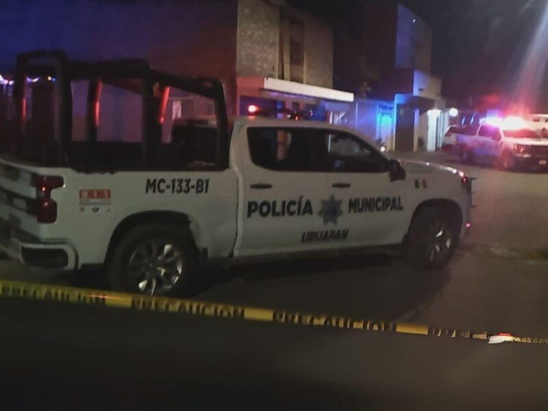 hombre es asesinado a balazos en la colonia Ramón Farías de Uruapan