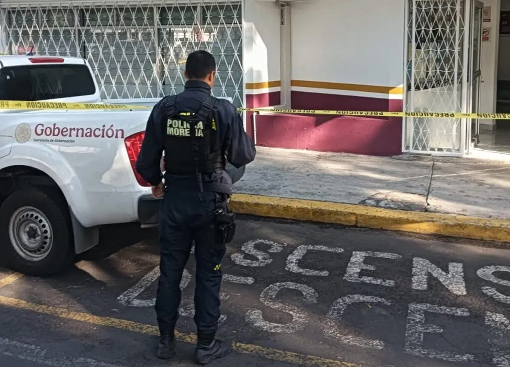 Identifican a dos sujetos presuntamente responsables de arrojar la granada a las puertas del INM