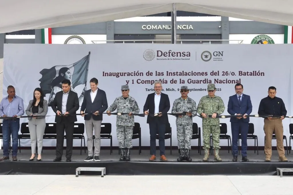 Inaugura Bedolla cuartel de la Guardia Nacional en Tarímbaro. 1