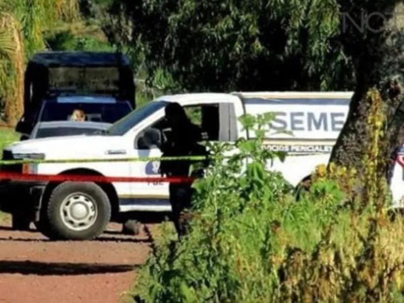 Investigan el hallazgo del cadáver de una mujer en la tenencia de Buenos Aires, en Lázaro Cárdenas