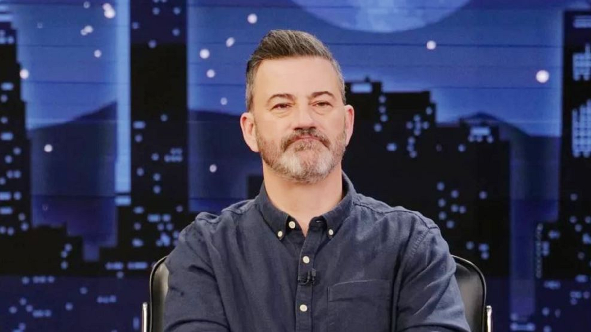 Jimmy Kimmel recibe el apoyo de más de 400 celebridades tras su polémica suspensión