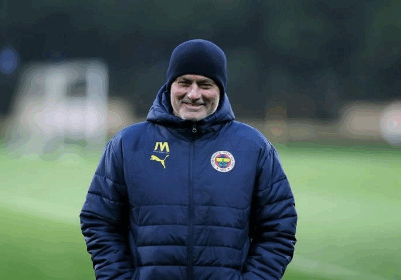 José Mourinho nuevo director técnico del club Benfica