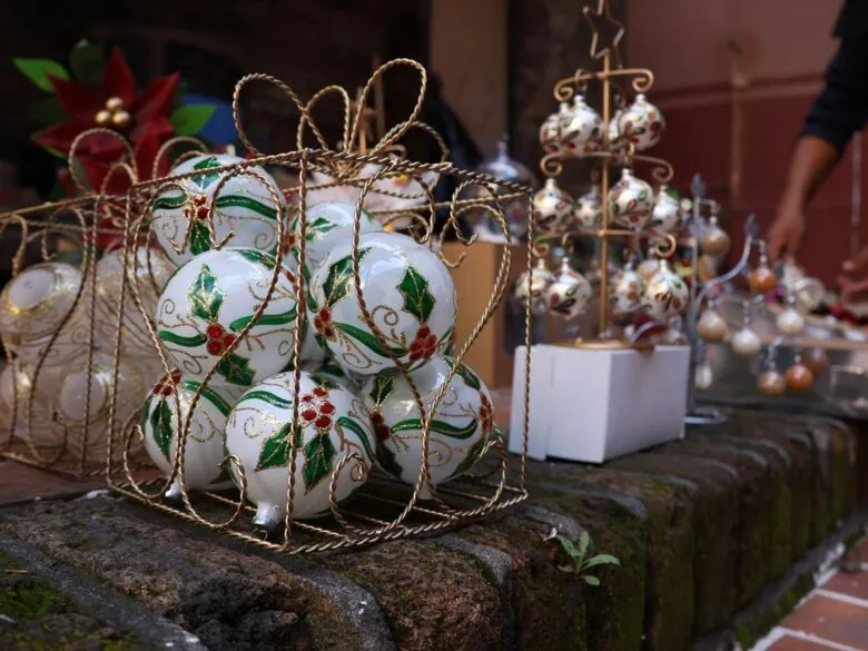 La magia de la Navidad regresa a Tlalpujahua con la 26 Feria de la Esfera