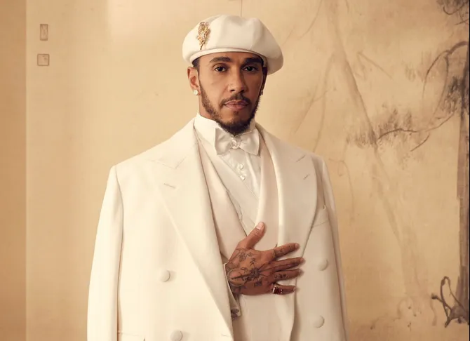 Lewis Hamilton despide a Roscoe, su inseparable bulldog y compañero de vida