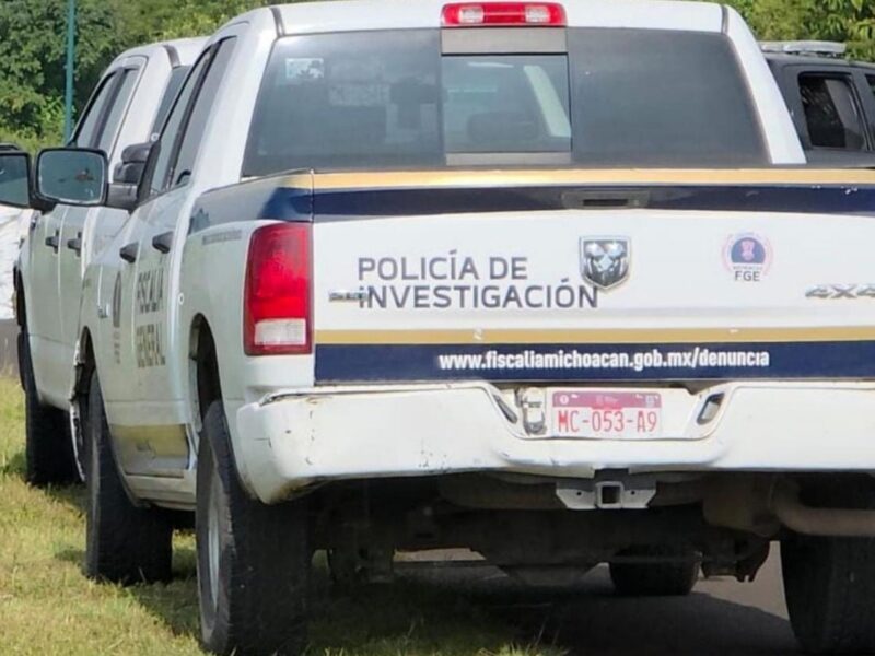 Localizan a un hombre sin vida con impactos de bala en la Leandro Valle de Apatzingán