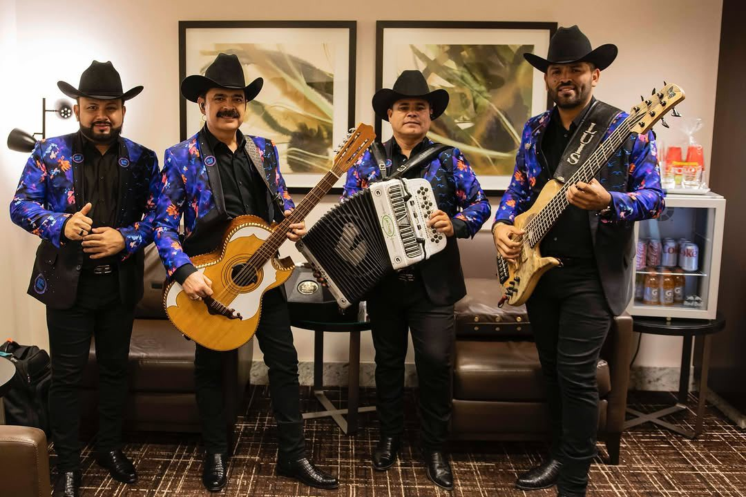 Los Tucanes de Tijuana anuncian colaboración con Pitbull tras pagar multa por cantar narcocorridos