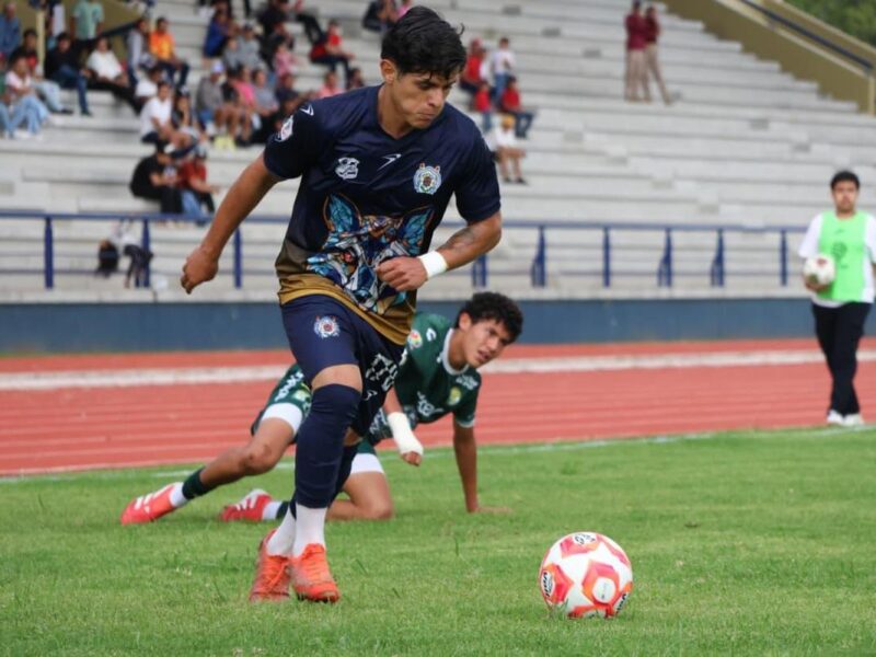 Los Zorros de la UMSNH con sufrimiento doblegan 5-4 al León en la Copa Promesas