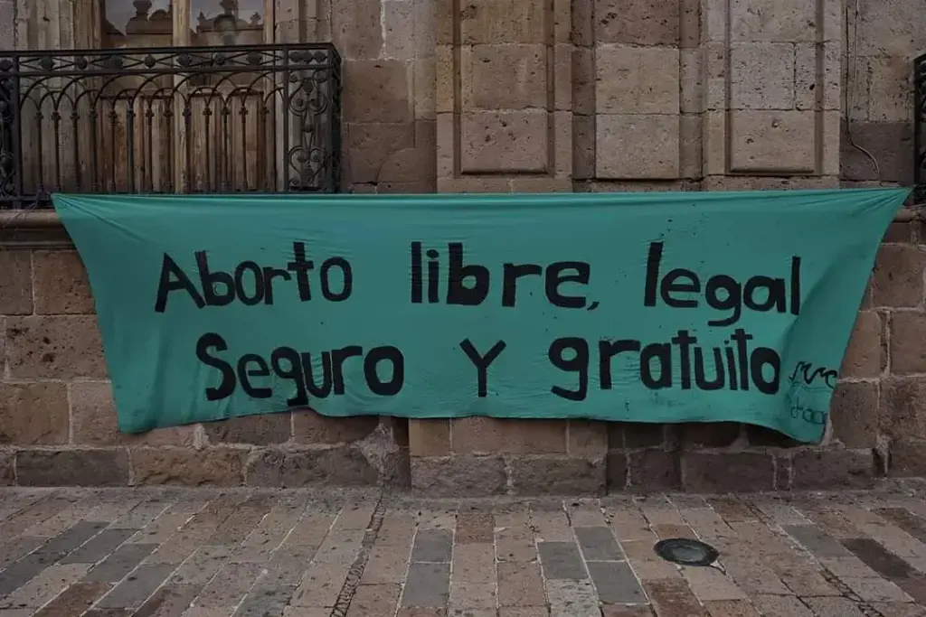 Manto sobre aborto legal y seguro