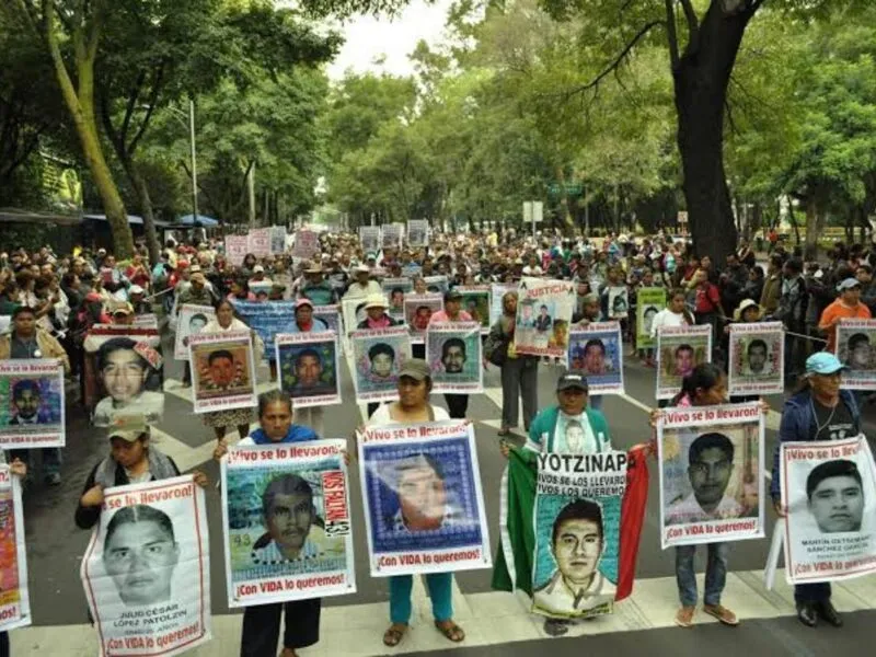 México solicitó a EU extradición de dos vinculados con caso Ayotzinapa