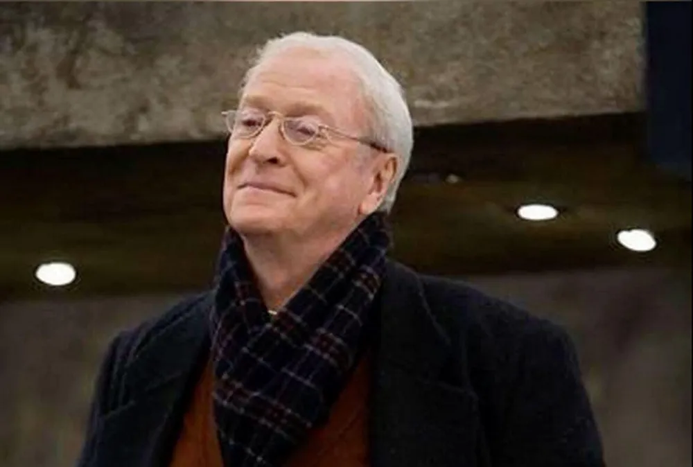 Michael Caine anuncia su retiro a los 92 años