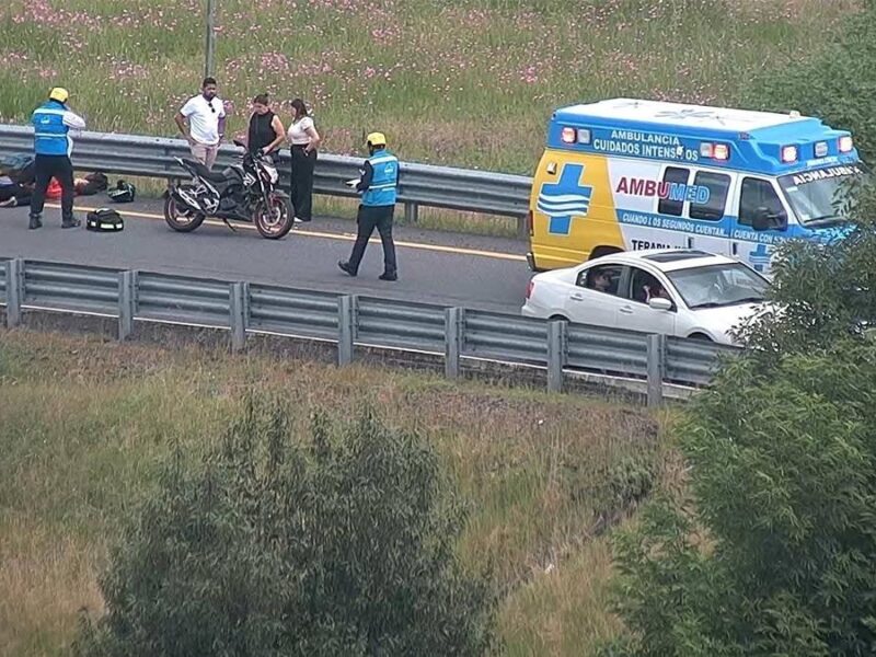 Motociclista pierde la vida al derrapar en la Morelia-Pátzcuaro