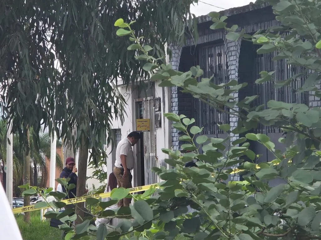 Mujer es asesinada dentro de cachimba en la Morelia-Salamanca