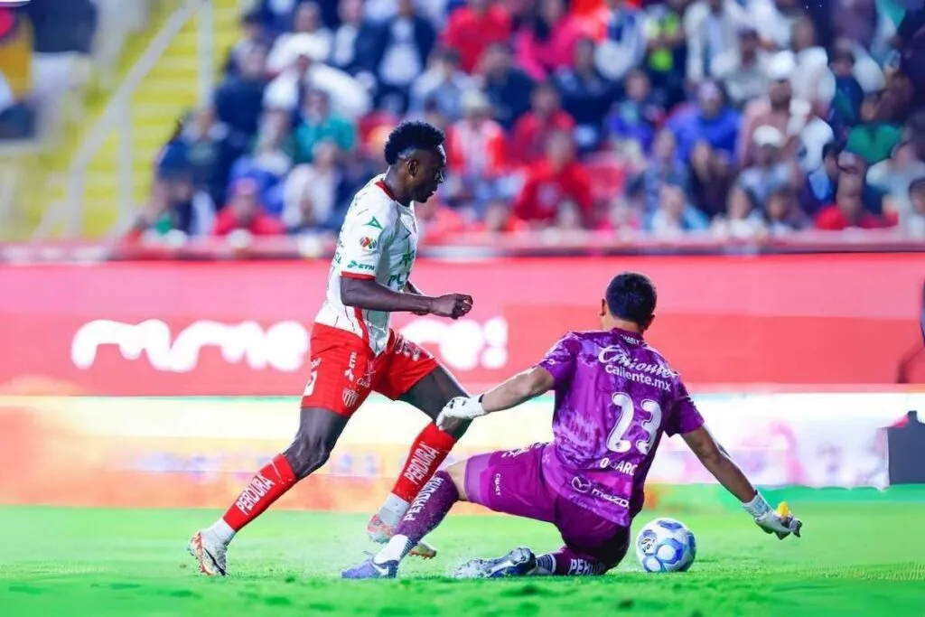 No te pierdas el partido de urgidos del futbol mexicano, Necaxa vs Puebla desde el Estadio Victoria por la Jornada 9 del Apertura 2025 de Liga MX: Te decimos dónde ver en vivo, fecha, horario, transmisión y todo lo que necesitas saber 1