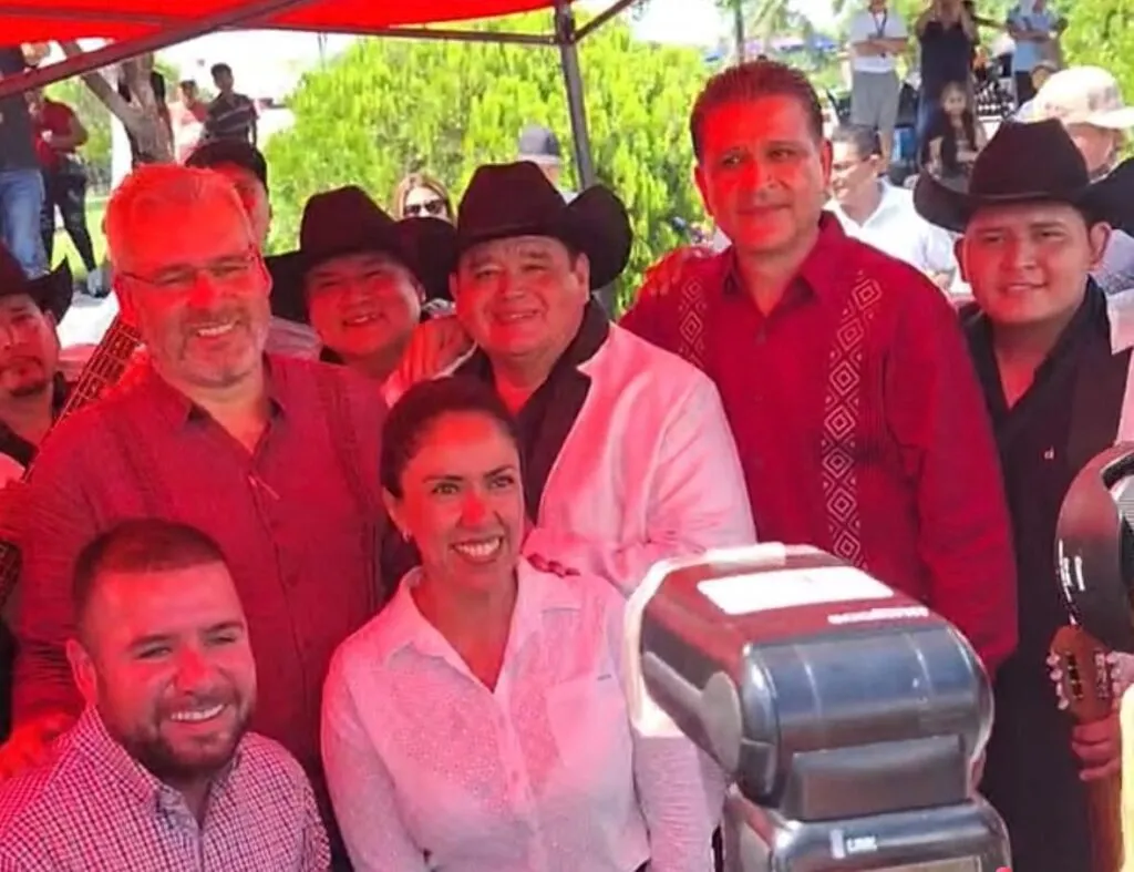 No hay veto, ni censura: Bedolla a Hermanos Jiménez que confirman presentación en Apatzingán