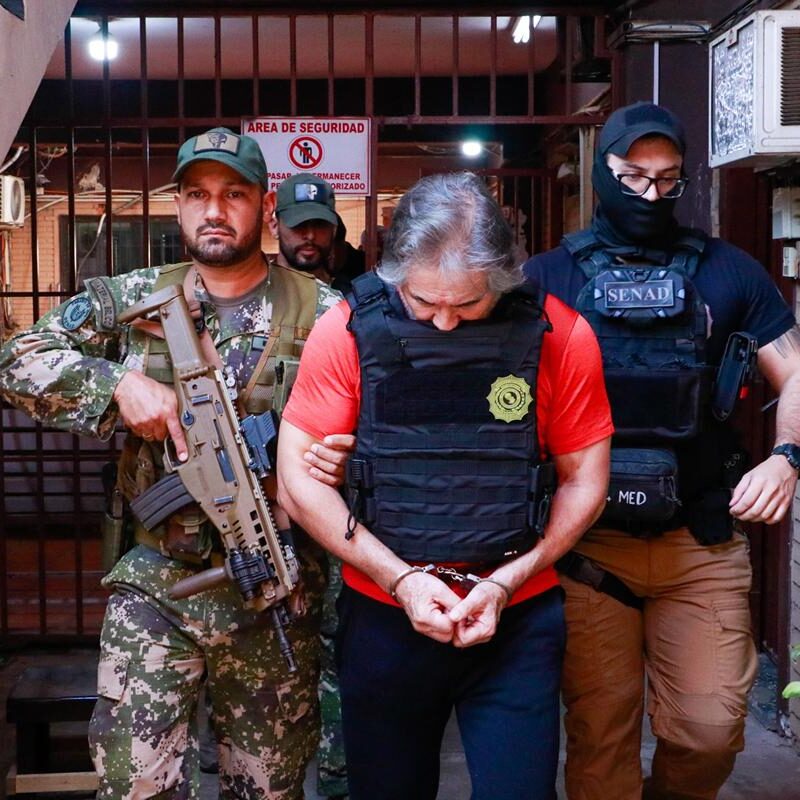 Hernán Bermúdez, líder de “La Barredora”, es expulsado de Paraguay; viene en camino a México