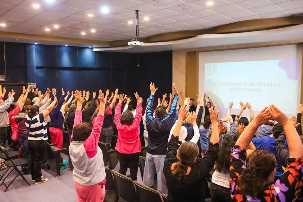 Participantes del programa de envejecimiento saludable en Zacapu