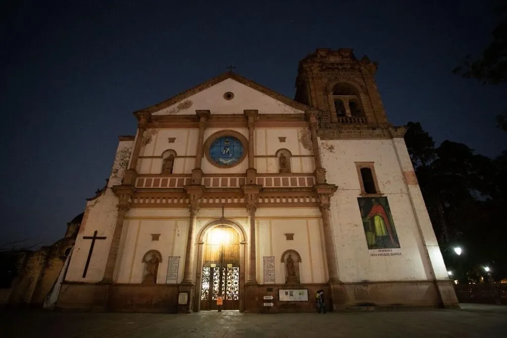 Pátzcuaro cumple 491 años de historia, tradición y orgullo-6