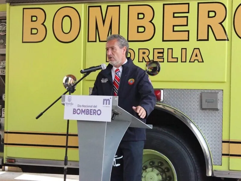 Piden reconocimiento constitucional a Bomberos, al rango de Fuerzas Armadas