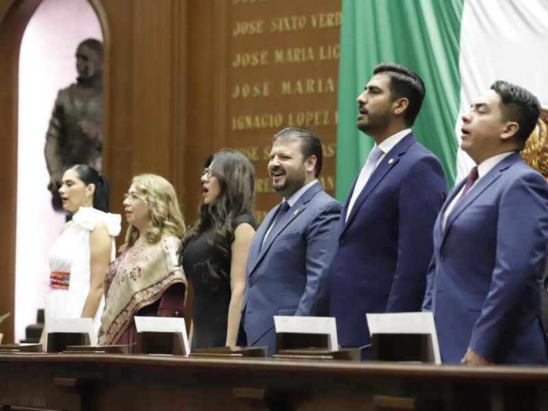 Presidencia del Congreso presenta informe del Primer Año Legislativo