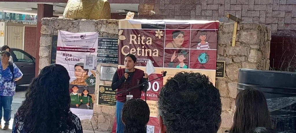 Promotora de la beca "Rita Cetina"