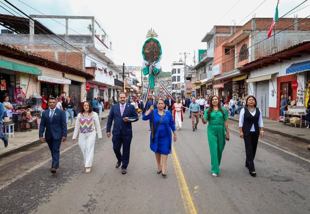 Quiroga conmemoró el CCXV Aniversario del Inicio de la Independencia de México