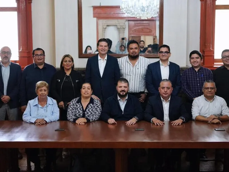 Raúl Zepeda se reúne con alcaldes PAN Michoacán para cooperación 1