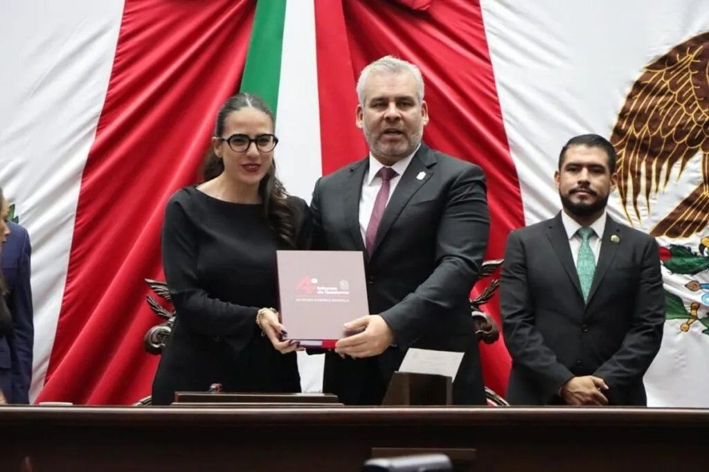 Recibe 76 Legislatura el 4to. Informe del Estado que guarda la Administración Pública Estatal-1