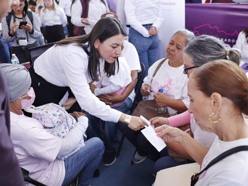 Reducción de pobreza, motor para prosperidad de familias michoacanas: Sedebi