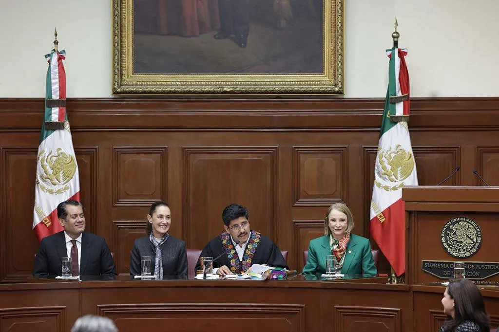 Reducción de salarios, eliminación de seguros y otras medidas de austeridad, promete Hugo Aguilar