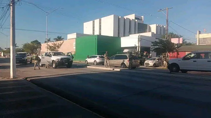 Reportan bloqueos carreteros y balaceras en Matamoros, Tamaulipas
