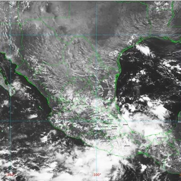 Depresión Tropical Trece-E amenaza Guerrero y Oaxaca