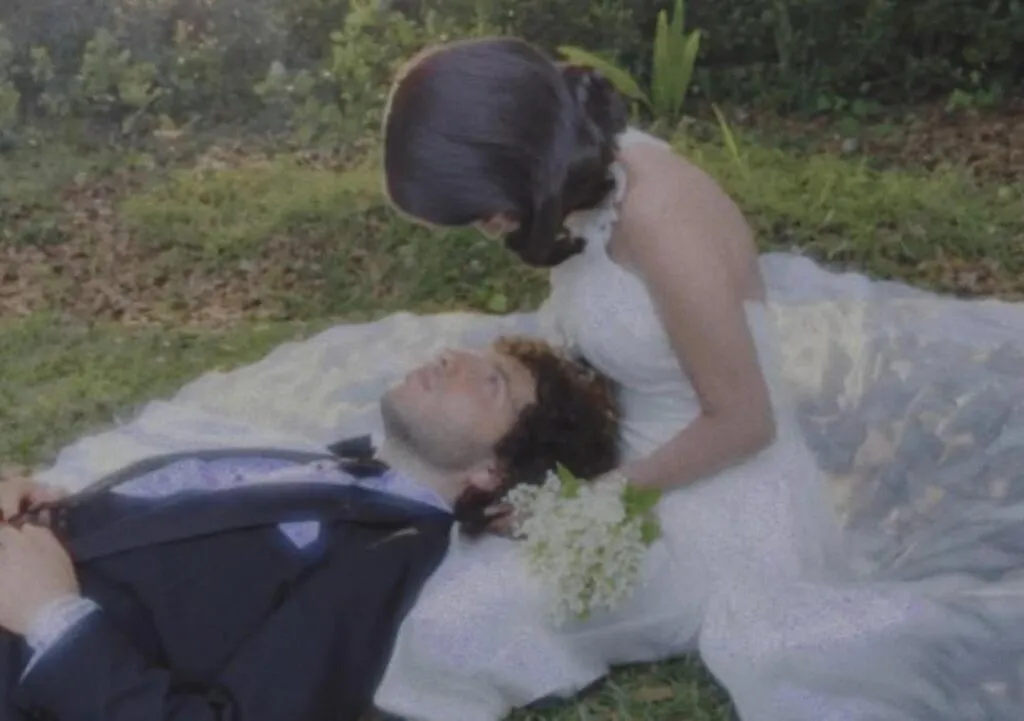 Selena Gomez y Benny Dan en su boda secreta