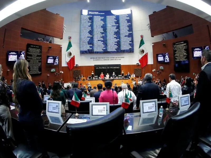 Senado llama a comparecer a seis secretarios del gabinete; incluyen a García Harfuch y Ebrard