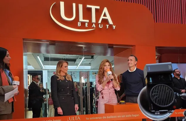Shakira desata euforia en Polanco con su visita sorpresa a Ulta Beauty y el lanzamiento de su línea capilar Ísima