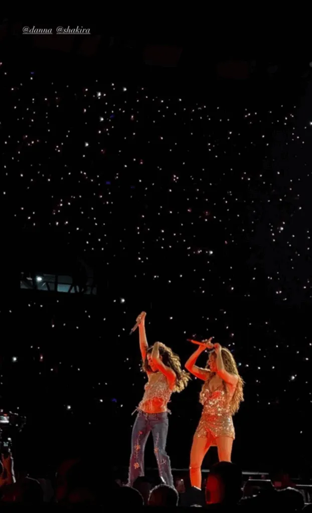 Shakira y Danna Paola brillan en el último show de la colombiana en la CDMX