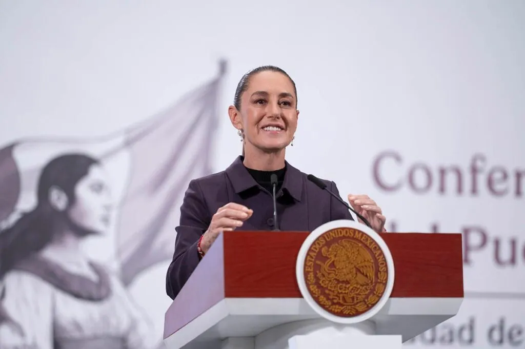 Sheinbaum celebra que Fernando Chico Pardo compre 25% de acciones de Banamex