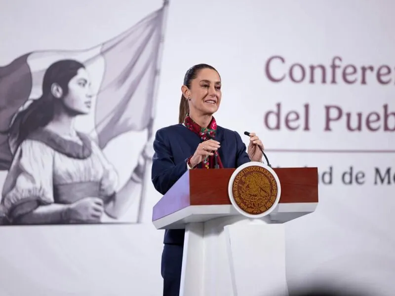 Claudia Sheinbaum minimizó la propuesta del Congreso peruano para declararla persona non grata y reafirmó su apoyo a Pedro Castillo, manteniendo su postura ante Perú