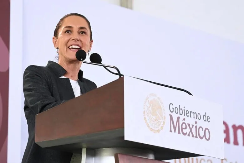 “Si me dejan terminar el sexenio, el salario mínimo aumentará en 2030”, promete Sheinbaum