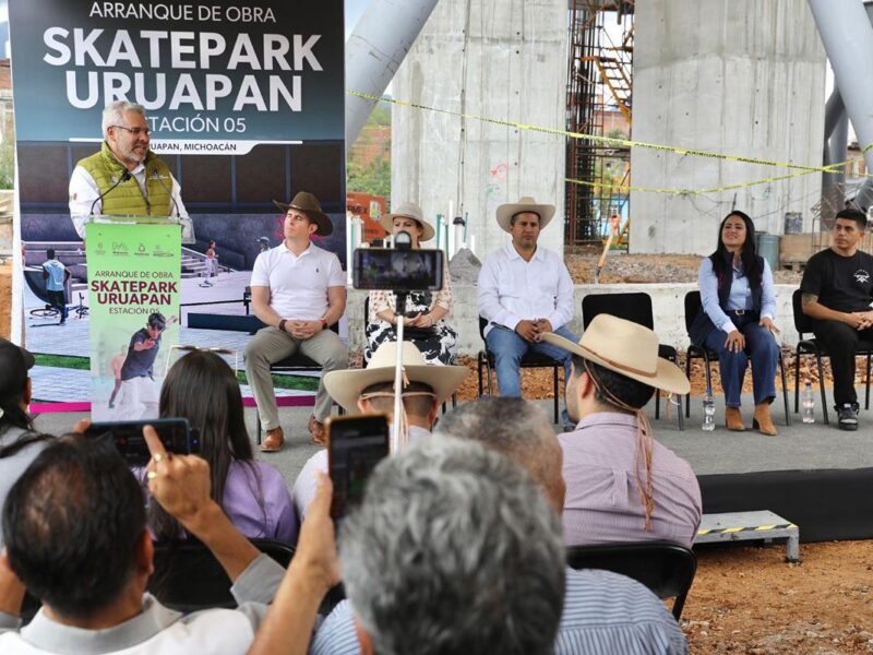 El Gobernador de Michoacán, Alfredo Ramírez Bedolla, dió inicio a la construcción del skatepark en Uruapan, que será el más grande de Michoacán, diseñado para la recreación de jóvenes y niños del municipio 3