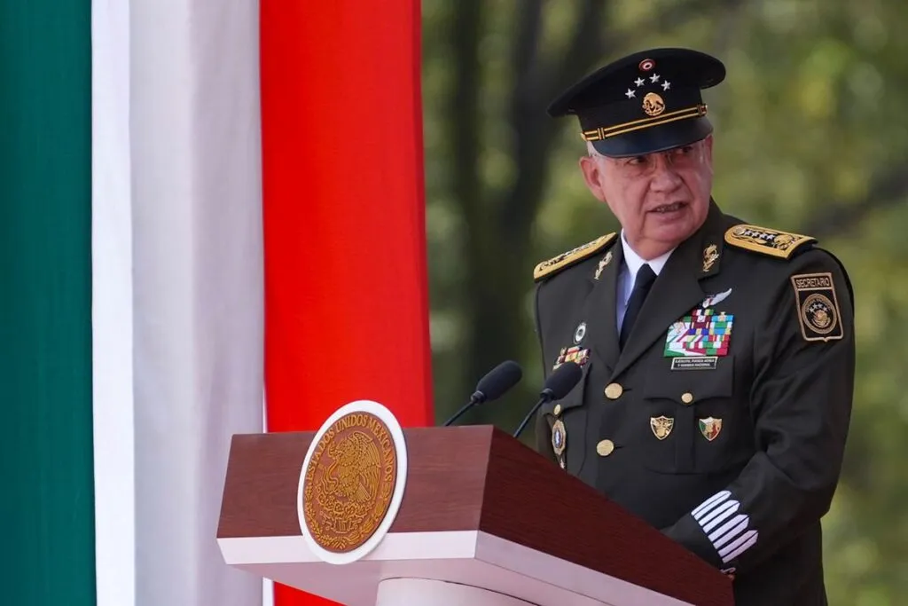 Soberanía, “baluarte sagrado que se defiende con la propia vida”: titular de Defensa