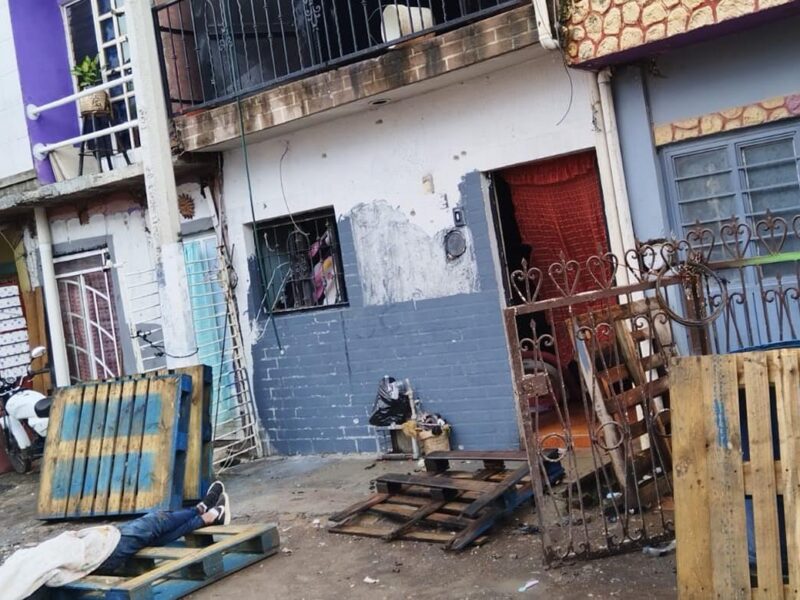 Sujetos armados asesinan a hombre e intentan incendiar vivienda en Zamora
