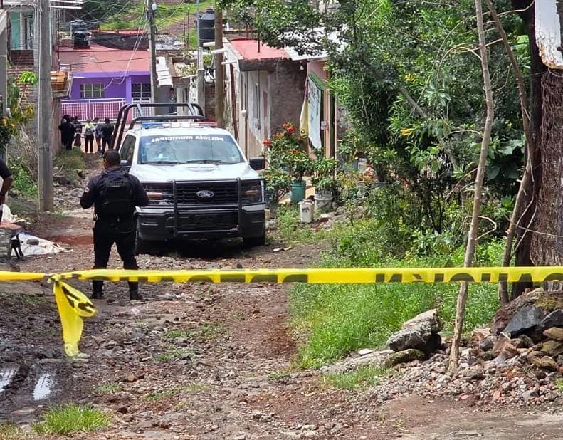 Sujetos armados asesinan a un hombre al interior de su domicilio en Jacona