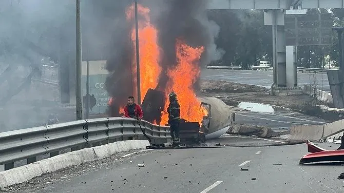 Suman 13 fallecidos tras explosión de pipa en CDMX-1