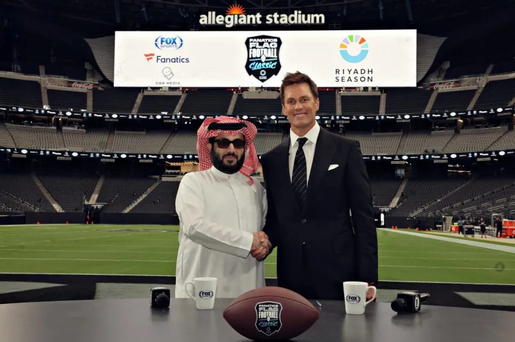 Tom Brady se irá a jugar en Arabia Saudita