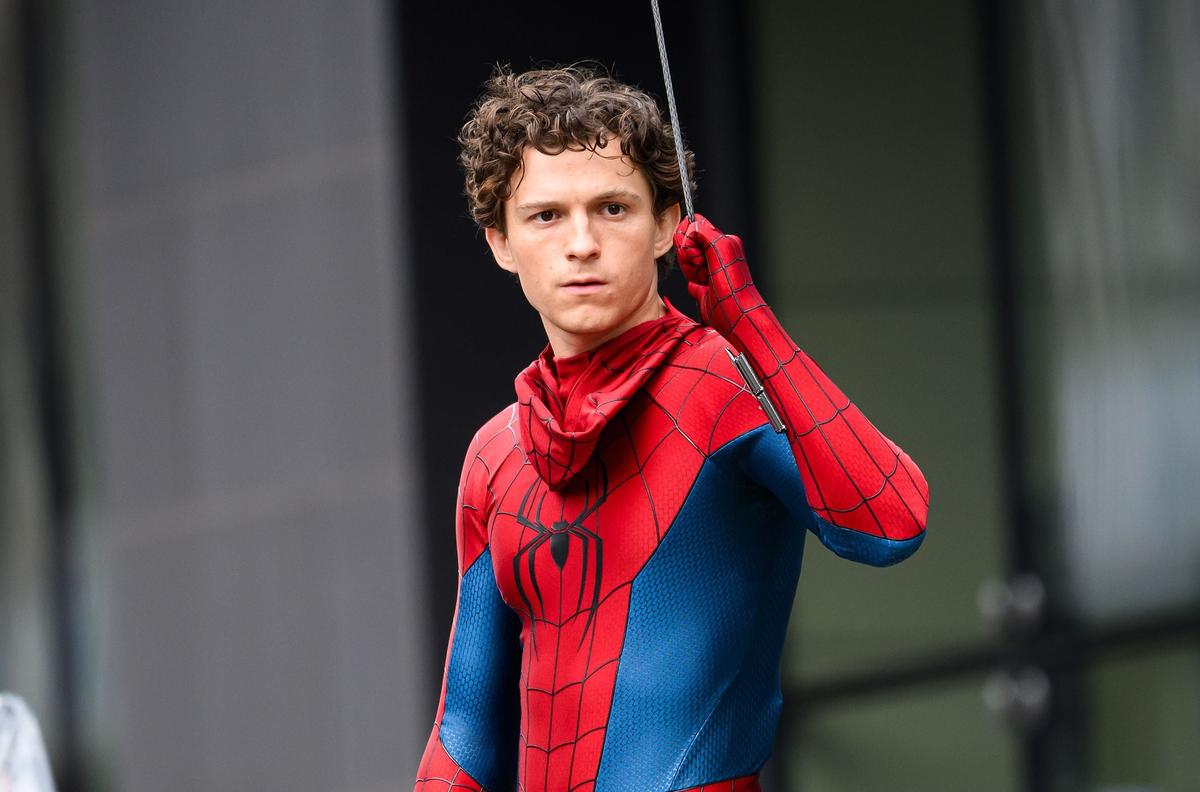 Tom Holland es hospitalizado de urgencia tras accidente en el set de Spider-Man 4